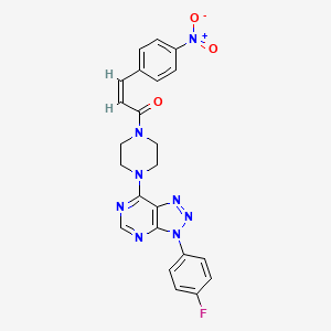 molecular formula C23H19FN8O3 B2972629 (Z)-1-(4-(3-(4-fluorophenyl)-3H-[1,2,3]triazolo[4,5-d]pyrimidin-7-yl)piperazin-1-yl)-3-(4-nitrophenyl)prop-2-en-1-one CAS No. 941887-59-8