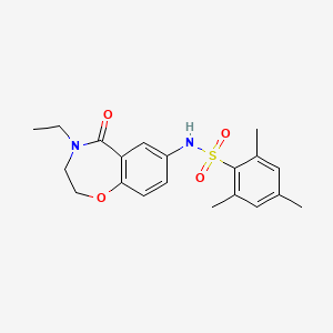 molecular formula C20H24N2O4S B2973041 N-(4-乙基-5-氧代-2,3,4,5-四氢苯并[f][1,4]恶嗪-7-基)-2,4,6-三甲基苯磺酰胺 CAS No. 926032-07-7