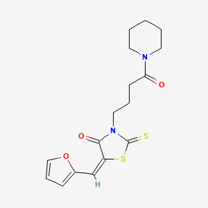 molecular formula C17H20N2O3S2 B2974382 (E)-5-(furan-2-ylmethylene)-3-(4-oxo-4-(piperidin-1-yl)butyl)-2-thioxothiazolidin-4-one CAS No. 682763-99-1