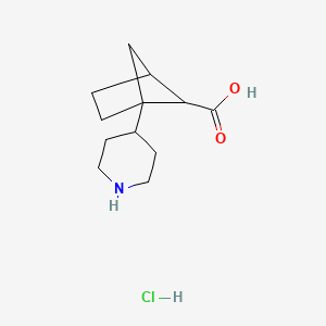 1-(Piperidin-4-yl)bicyclo[2.1.1]hexane-5-carboxylic acid hydrochloride