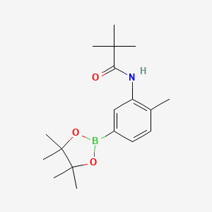 2,2-dimethyl-N-[2-methyl-5-(tetramethyl-1,3,2-dioxaborolan-2-yl)phenyl]propanamide