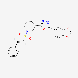 molecular formula C22H21N3O5S B2974898 (E)-2-(苯并[d][1,3]二氧杂环-5-基)-5-(1-(苯乙烯磺酰基)哌啶-3-基)-1,3,4-恶二唑 CAS No. 1219915-18-0