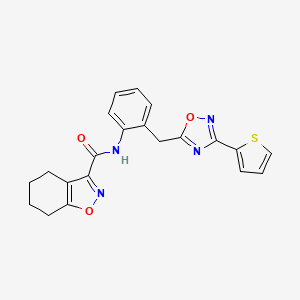molecular formula C21H18N4O3S B2976133 N-(2-((3-(thiophen-2-yl)-1,2,4-oxadiazol-5-yl)methyl)phenyl)-4,5,6,7-tetrahydrobenzo[d]isoxazole-3-carboxamide CAS No. 1705818-78-5
