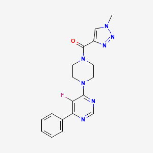 molecular formula C18H18FN7O B2977026 [4-(5-Fluoro-6-phenylpyrimidin-4-yl)piperazin-1-yl]-(1-methyltriazol-4-yl)methanone CAS No. 2415569-74-1