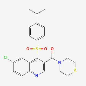 molecular formula C23H23ClN2O3S2 B2977372 (6-Chloro-4-((4-isopropylphenyl)sulfonyl)quinolin-3-yl)(thiomorpholino)methanone CAS No. 1111015-40-7