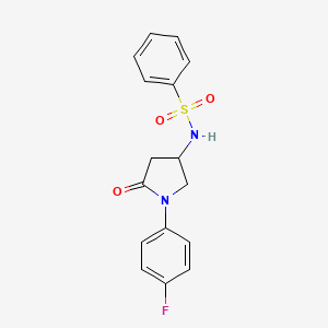 molecular formula C16H15FN2O3S B2977590 N-(1-(4-氟苯基)-5-氧代吡咯烷-3-基)苯磺酰胺 CAS No. 905687-14-1