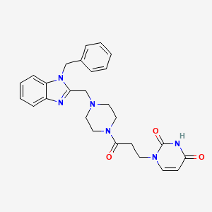 molecular formula C26H28N6O3 B2977597 1-(3-(4-((1-benzyl-1H-benzo[d]imidazol-2-yl)methyl)piperazin-1-yl)-3-oxopropyl)pyrimidine-2,4(1H,3H)-dione CAS No. 1172969-17-3