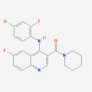 molecular formula C21H18BrF2N3O B2977759 (4-((4-溴-2-氟苯基)氨基)-6-氟喹啉-3-基)(哌啶-1-基)甲酮 CAS No. 1189494-21-0