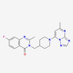 molecular formula C21H22FN7O B2978435 7-Fluoro-2-methyl-3-[[1-(5-methyl-[1,2,4]triazolo[1,5-a]pyrimidin-7-yl)piperidin-4-yl]methyl]quinazolin-4-one CAS No. 2415601-92-0