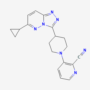 3-(4-{6-Cyclopropyl-[1,2,4]triazolo[4,3-b]pyridazin-3-yl}piperidin-1-yl)pyridine-2-carbonitrile