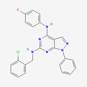 molecular formula C24H18ClFN6 B2979305 [(2-Chlorophenyl)methyl]{4-[(4-fluorophenyl)amino]-1-phenylpyrazolo[5,4-d]pyri midin-6-yl}amine CAS No. 955338-89-3