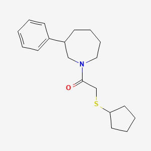 2-(Cyclopentylthio)-1-(3-phenylazepan-1-yl)ethanone