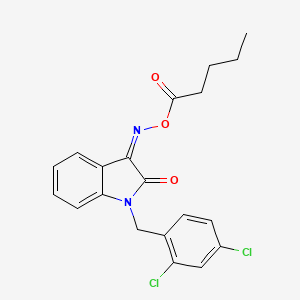 molecular formula C20H18Cl2N2O3 B2980010 1-(2,4-dichlorobenzyl)-3-[(pentanoyloxy)imino]-1,3-dihydro-2H-indol-2-one CAS No. 303996-98-7