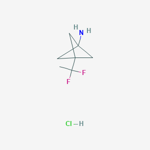 molecular formula C7H12ClF2N B2980087 3-(1,1-Difluoroethyl)bicyclo[1.1.1]pentan-1-amine;hydrochloride CAS No. 1886967-27-6