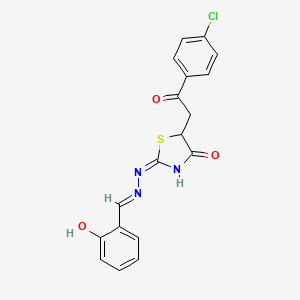 molecular formula C18H14ClN3O3S B2980198 (E)-5-(2-(4-chlorophenyl)-2-oxoethyl)-2-((E)-(2-hydroxybenzylidene)hydrazono)thiazolidin-4-one CAS No. 627480-36-8