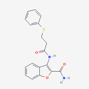 molecular formula C18H16N2O3S B2980235 3-(3-(苯硫代)丙酰氨基)苯并呋喃-2-甲酰胺 CAS No. 477294-86-3