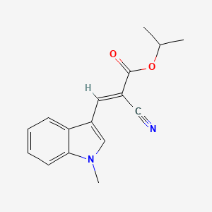 molecular formula C16H16N2O2 B2980435 (E)-isopropyl 2-cyano-3-(1-methyl-1H-indol-3-yl)acrylate CAS No. 374541-67-0