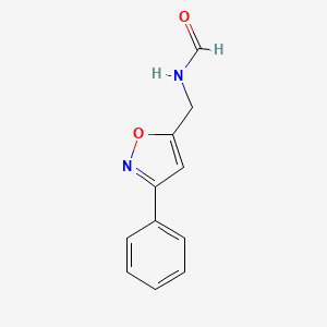 molecular formula C11H10N2O2 B2980567 N-[(3-苯基-1,2-恶唑-5-基)甲基]甲酰胺 CAS No. 439110-89-1