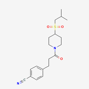 molecular formula C19H26N2O3S B2980695 4-(3-(4-(Isobutylsulfonyl)piperidin-1-yl)-3-oxopropyl)benzonitrile CAS No. 1797687-41-2