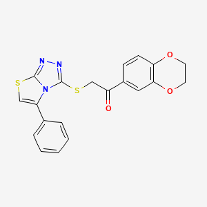 molecular formula C20H15N3O3S2 B2981312 1-(2,3-Dihydro-1,4-benzodioxin-6-yl)-2-[(5-phenyl-[1,3]thiazolo[2,3-c][1,2,4]triazol-3-yl)sulfanyl]ethanone CAS No. 690961-62-7