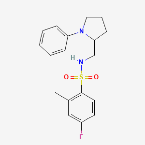 molecular formula C18H21FN2O2S B2981893 4-fluoro-2-methyl-N-((1-phenylpyrrolidin-2-yl)methyl)benzenesulfonamide CAS No. 1797320-03-6