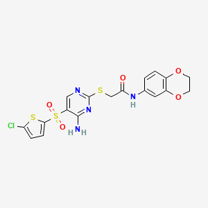 molecular formula C18H15ClN4O5S3 B2982078 2-((4-amino-5-((5-chlorothiophen-2-yl)sulfonyl)pyrimidin-2-yl)thio)-N-(2,3-dihydrobenzo[b][1,4]dioxin-6-yl)acetamide CAS No. 1223851-48-6