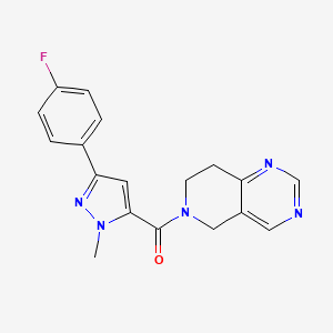 molecular formula C18H16FN5O B2983363 (7,8-二氢吡啶并[4,3-d]嘧啶-6(5H)-基)(3-(4-氟苯基)-1-甲基-1H-吡唑-5-基)甲苯酮 CAS No. 1797874-86-2