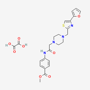 Methyl 4-(2-(4-((4-(furan-2-yl)thiazol-2-yl)methyl)piperazin-1-yl)acetamido)benzoate oxalate
