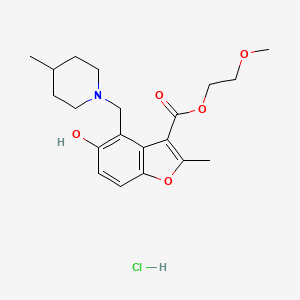 molecular formula C20H28ClNO5 B2986749 2-Methoxyethyl 5-hydroxy-2-methyl-4-((4-methylpiperidin-1-yl)methyl)benzofuran-3-carboxylate hydrochloride CAS No. 473566-90-4