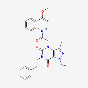 molecular formula C26H27N5O5 B2986890 甲酸甲酯 2-(2-(1-乙基-3-甲基-5,7-二氧代-6-苯乙基-6,7-二氢-1H-吡咯[4,3-d]嘧啶-4(5H)-基)乙酰基)苯甲酸甲酯 CAS No. 1189490-46-7