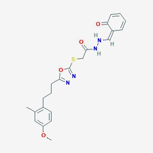 2-[[5-[3-(4-methoxy-2-methylphenyl)propyl]-1,3,4-oxadiazol-2-yl]sulfanyl]-N'-[(Z)-(6-oxocyclohexa-2,4-dien-1-ylidene)methyl]acetohydrazide