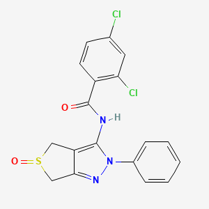 molecular formula C18H13Cl2N3O2S B2987891 2,4-dichloro-N-{5-oxo-2-phenyl-2H,4H,6H-5lambda4-thieno[3,4-c]pyrazol-3-yl}benzamide CAS No. 1007194-01-5