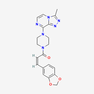 (Z)-3-(benzo[d][1,3]dioxol-5-yl)-1-(4-(3-methyl-[1,2,4]triazolo[4,3-a]pyrazin-8-yl)piperazin-1-yl)prop-2-en-1-one