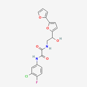 molecular formula C18H14ClFN2O5 B2989474 N'-(3-Chloro-4-fluorophenyl)-N-[2-[5-(furan-2-yl)furan-2-yl]-2-hydroxyethyl]oxamide CAS No. 2320543-96-0