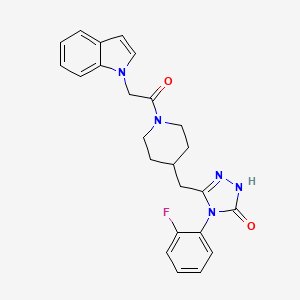 molecular formula C24H24FN5O2 B2990197 3-((1-(2-(1H-indol-1-yl)acetyl)piperidin-4-yl)methyl)-4-(2-fluorophenyl)-1H-1,2,4-triazol-5(4H)-one CAS No. 2034233-51-5