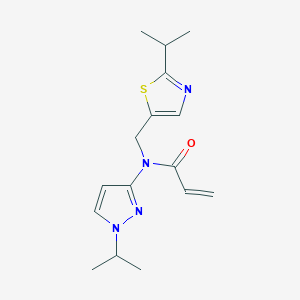 molecular formula C16H22N4OS B2990398 N-(1-Propan-2-ylpyrazol-3-yl)-N-[(2-propan-2-yl-1,3-thiazol-5-yl)methyl]prop-2-enamide CAS No. 2411283-59-3