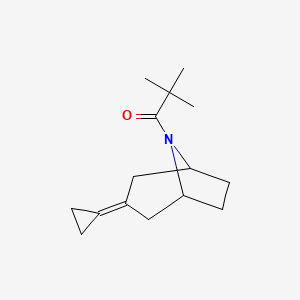 B2990655 1-{3-Cyclopropylidene-8-azabicyclo[3.2.1]octan-8-yl}-2,2-dimethylpropan-1-one CAS No. 2175978-80-8
