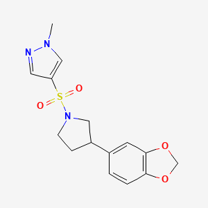 molecular formula C15H17N3O4S B2992561 4-((3-(benzo[d][1,3]dioxol-5-yl)pyrrolidin-1-yl)sulfonyl)-1-methyl-1H-pyrazole CAS No. 2034488-43-0