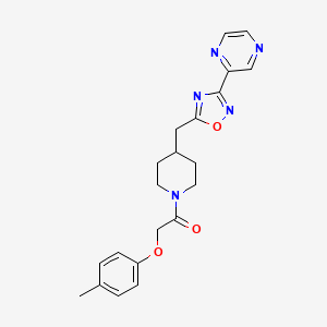 molecular formula C21H23N5O3 B2992950 2-[5-({1-[(4-Methylphenoxy)acetyl]piperidin-4-yl}methyl)-1,2,4-oxadiazol-3-yl]pyrazine CAS No. 1775508-01-4