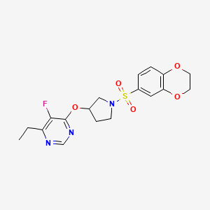 molecular formula C18H20FN3O5S B2992974 4-((1-((2,3-Dihydrobenzo[b][1,4]dioxin-6-yl)sulfonyl)pyrrolidin-3-yl)oxy)-6-ethyl-5-fluoropyrimidine CAS No. 2034436-47-8
