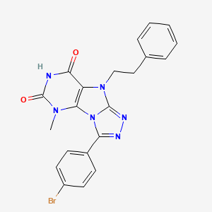 molecular formula C21H17BrN6O2 B2993045 3-(4-bromophenyl)-5-methyl-9-phenethyl-5H-[1,2,4]triazolo[4,3-e]purine-6,8(7H,9H)-dione CAS No. 921829-70-1