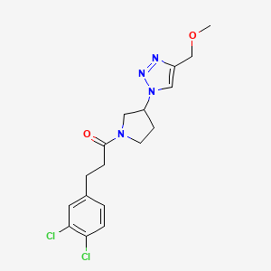 molecular formula C17H20Cl2N4O2 B2993173 3-(3,4-Dichlorophenyl)-1-[3-[4-(methoxymethyl)triazol-1-yl]pyrrolidin-1-yl]propan-1-one CAS No. 2309732-45-2