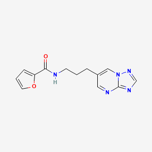 molecular formula C13H13N5O2 B2993371 N-(3-([1,2,4]三唑并[1,5-a]嘧啶-6-基)丙基)呋喃-2-甲酰胺 CAS No. 2034614-36-1