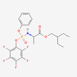 molecular formula C21H23F5NO5P B2993540 (2S)-2-乙基丁基 2-(((全氟苯氧基)(苯氧基)膦酰基)氨基)丙酸酯 CAS No. 1911578-98-7