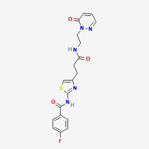 molecular formula C19H18FN5O3S B2994433 4-fluoro-N-(4-(3-oxo-3-((2-(6-oxopyridazin-1(6H)-yl)ethyl)amino)propyl)thiazol-2-yl)benzamide CAS No. 1206995-95-0