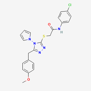 molecular formula C22H20ClN5O2S B2994461 N-(4-氯苯基)-2-((5-(4-甲氧基苄基)-4-(1H-吡咯-1-基)-4H-1,2,4-三唑-3-基)硫代)乙酰胺 CAS No. 896307-83-8