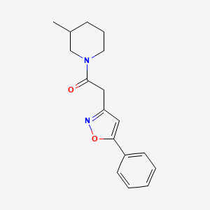1-(3-Methylpiperidin-1-yl)-2-(5-phenylisoxazol-3-yl)ethanone
