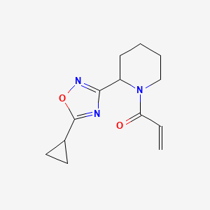 1-[2-(5-Cyclopropyl-1,2,4-oxadiazol-3-yl)piperidin-1-yl]prop-2-en-1-one