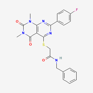 molecular formula C23H20FN5O3S B2996491 N-benzyl-2-((2-(4-fluorophenyl)-6,8-dimethyl-5,7-dioxo-5,6,7,8-tetrahydropyrimido[4,5-d]pyrimidin-4-yl)thio)acetamide CAS No. 852170-60-6