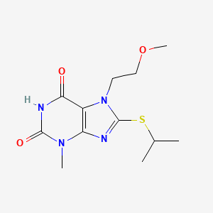 8-(isopropylthio)-7-(2-methoxyethyl)-3-methyl-1H-purine-2,6(3H,7H)-dione